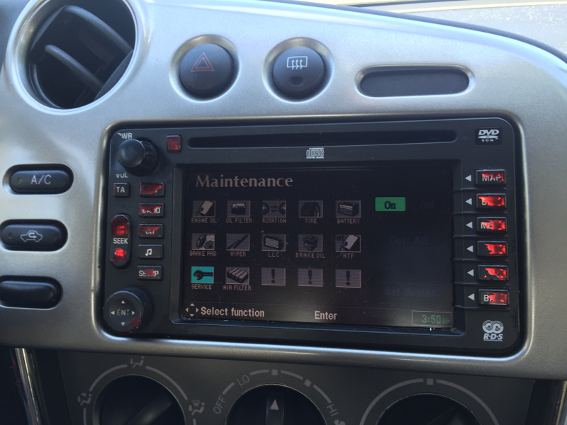 Illustration for article titled Why is this Toyota Nav unit so awesome?